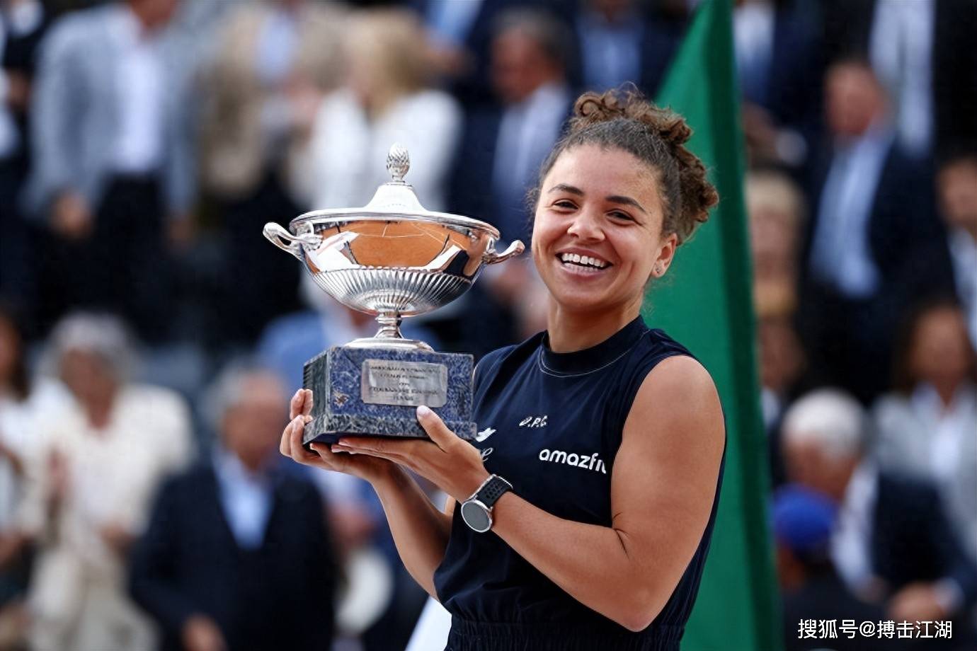 西亚卡姆则 西亚卡姆则